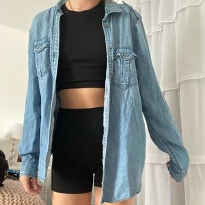 American Eagle jean button down